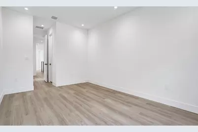 604 SW 7th Avenue, Fort Lauderdale, FL 33315 - Photo 25