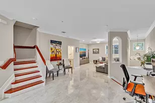 323 Bayfront Dr, Boynton Beach, FL 33435 - Photo 15