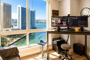 465 Brickell Ave, Miami, FL 33131 - Photo 17