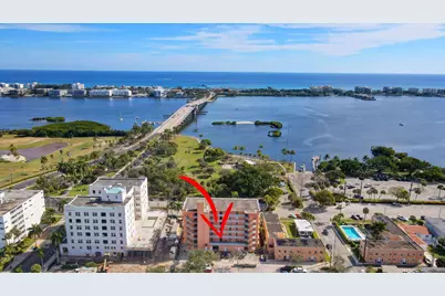 15 S Golfview Road #204, Lake Worth, FL 33460 - Photo 1