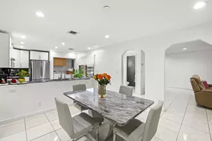 8061 NW 71st Ct, Tamarac, FL 33321 - Photo 7
