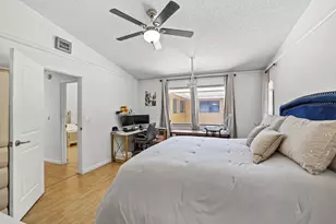 8061 NW 71st Ct, Tamarac, FL 33321 - Photo 21