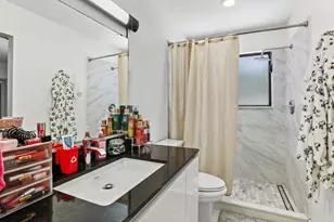 8061 NW 71st Ct, Tamarac, FL 33321 - Photo 25