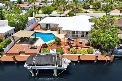 700 SE 5th Avenue, Pompano Beach, FL 33060 - Photo 1