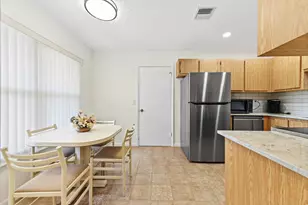 8515 Lakepoint Ct, Lake Worth, FL 33467 - Photo 3
