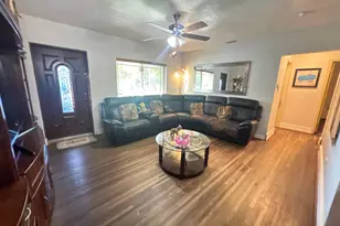 1070 NE 158th St, North Miami Beach, FL 33162 - Photo 3