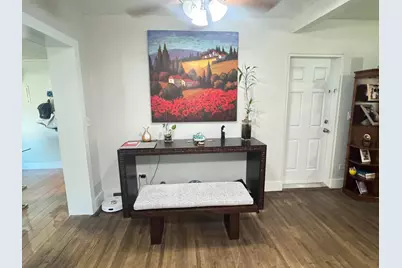 1070 NE 158th Street, North Miami Beach, FL 33162 - Photo 5