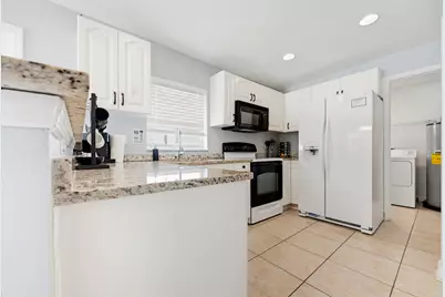 412 Broward Avenue, Greenacres, FL 33463 - Photo 13