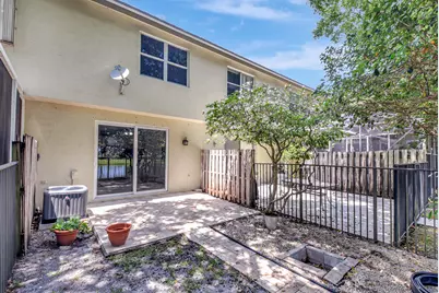 6306 Crescent Lake Way, Greenacres, FL 33463 - Photo 73