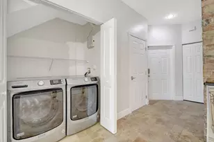 6306 Crescent Lake Way, Greenacres, FL 33463 - Photo 15