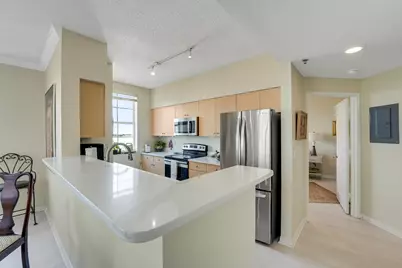 616 Clearwater Park Road #513, West Palm Beach, FL 33401 - Photo 5