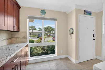 13740 VÃ­a Flora #C, Delray Beach, FL 33484 - Photo 9