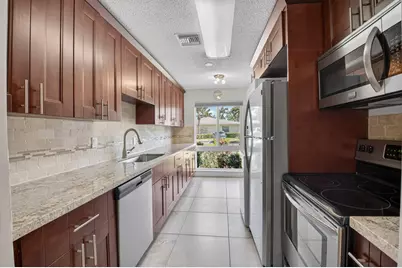 13740 VÃ­a Flora #C, Delray Beach, FL 33484 - Photo 5