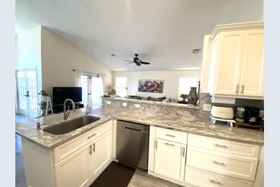 12378 Pleasant Green Way, Boynton Beach, FL 33437 - Photo 7