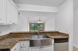 1681 Balfour Point Dr, West Palm Beach, FL 33411 - Photo 5