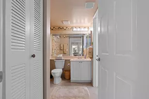 272 Village Blvd, Tequesta, FL 33469 - Photo 17
