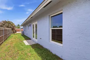 2805 SE Carroll St, Stuart, FL 34997 - Photo 19