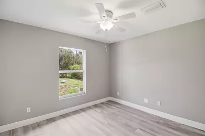 2805 SE Carroll Street, Stuart, FL 34997 - Photo 13
