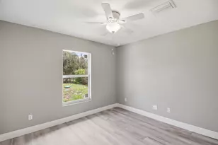2805 SE Carroll St, Stuart, FL 34997 - Photo 13