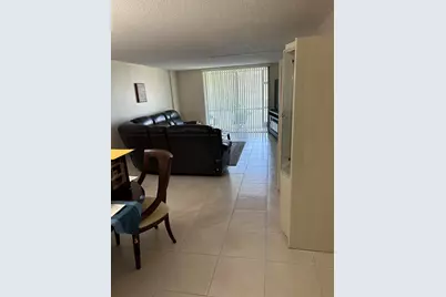 4725 Lucerne Lakes Boulevard #115, Greenacres, FL 33467 - Photo 3