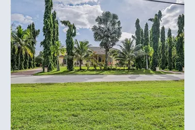 8671 155th Place N, Palm Beach Gardens, FL 33418 - Photo 5