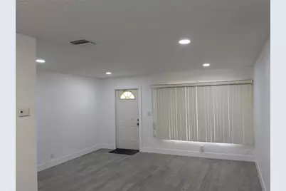 4906 NW 53rd Court, Tamarac, FL 33319 - Photo 7