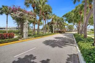 108 Valencia Blvd, Delray Beach, FL 33446 - Photo 9