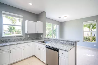 460 Rainbow Springs Terrace, Royal Palm Beach, FL 33411 - Photo 11