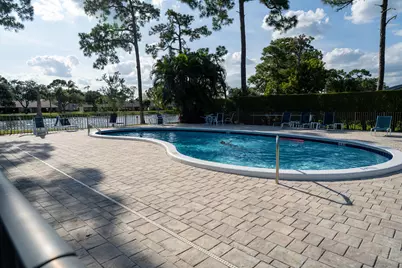 6121 Rainbow Circle, Greenacres, FL 33463 - Photo 39