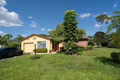 6121 Rainbow Circle, Greenacres, FL 33463 - Photo 29