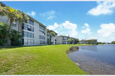 1528 Whitehall Drive #303, Davie, FL 33324 - Photo 15
