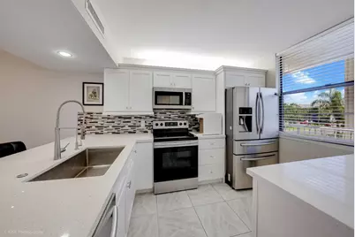 1528 Whitehall Drive #303, Davie, FL 33324 - Photo 3