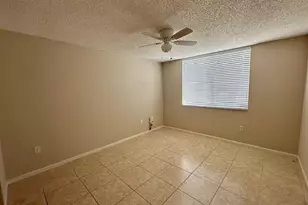 7888 Sonoma Springs Cir, Lake Worth, FL 33463 - Photo 15