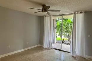 7888 Sonoma Springs Cir, Lake Worth, FL 33463 - Photo 5