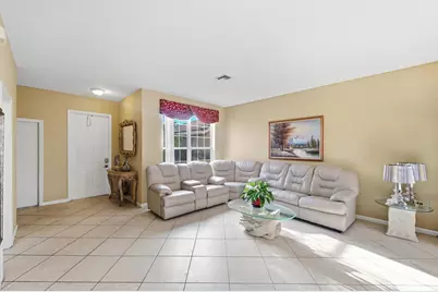 2111 SW 148th Avenue, Miramar, FL 33027 - Photo 9