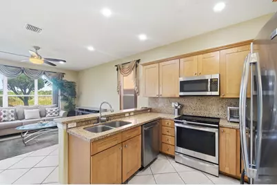 2111 SW 148th Avenue, Miramar, FL 33027 - Photo 13