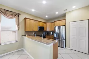 2111 SW 148th Ave, Miramar, FL 33027 - Photo 13
