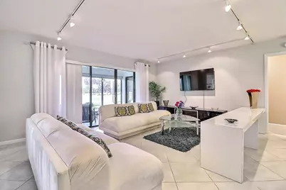 5172 S Fountains Dr Drive S, Lake Worth, FL 33467 - Photo 9