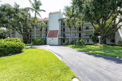 3050 Presidential Way #305, West Palm Beach, FL 33401 - Photo 21