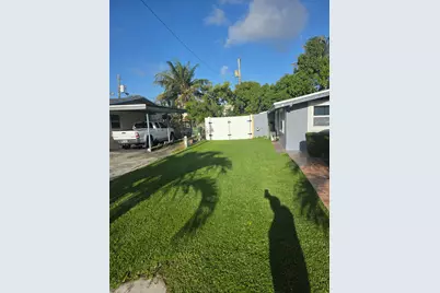 621 SW 56th Avenue, Margate, FL 33068 - Photo 7