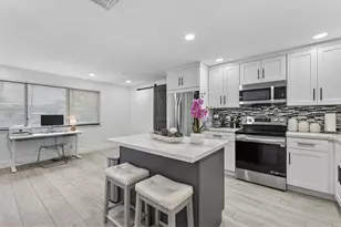 830 NE 59th Ct, Oakland Park, FL 33334 - Photo 11