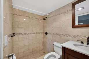 300 S Village Green Cir Circle S, Palm Springs, FL 33461 - Photo 9