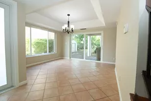 8321 SW 39th Ct, Davie, FL 33328 - Photo 5