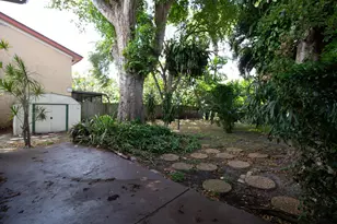 8321 SW 39th Ct, Davie, FL 33328 - Photo 15