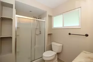 8321 SW 39th Ct, Davie, FL 33328 - Photo 21
