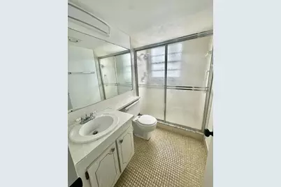 99 Brighton C, Boca Raton, FL 33434 - Photo 7