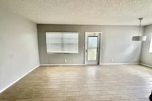 99 Brighton C, Boca Raton, FL 33434 - Photo 5