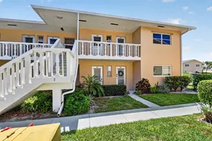 2111 NE 1st Ct, Boynton Beach, FL 33435 - Photo 1