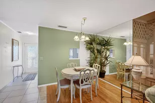 2111 NE 1st Ct, Boynton Beach, FL 33435 - Photo 13