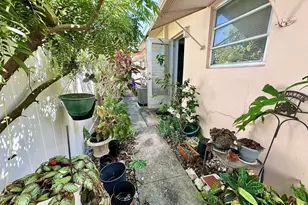 1261 SE 4th St, Deerfield Beach, FL 33441 - Photo 11